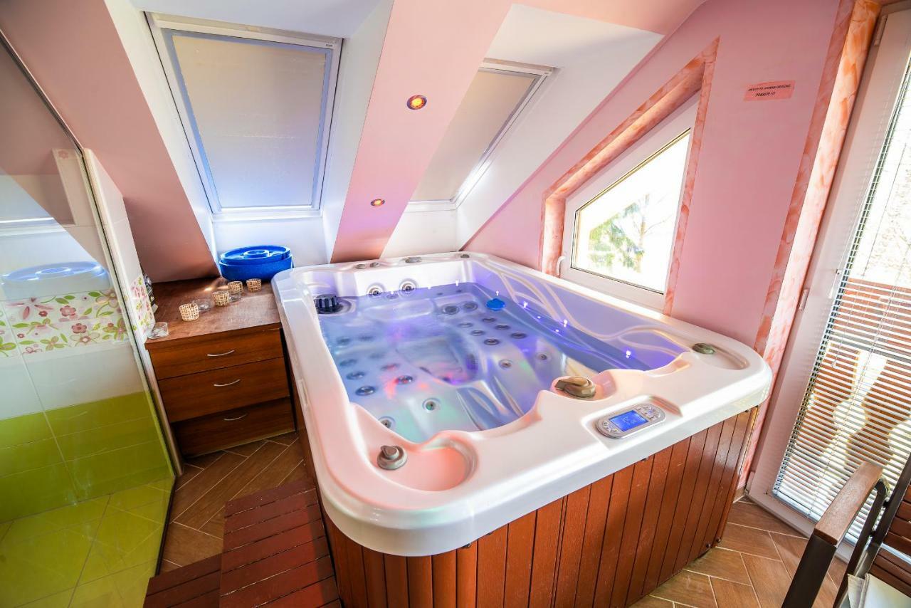 Luxury Apartment Ana With Hot Tub Visnja Gora Ngoại thất bức ảnh